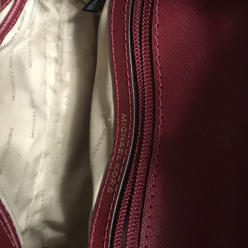 Burberry MK CrossBody Purse - Picture 5 of 5